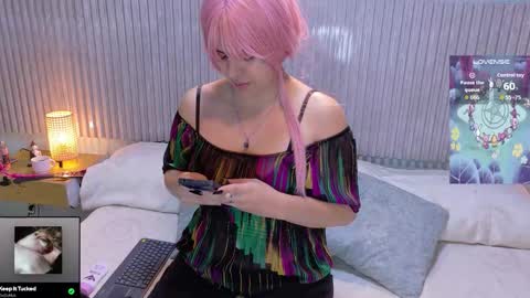 Snapshot of eli666uwu chatting on December 5, 11:30 am eli666uwu online show from December 5, 11:30 am