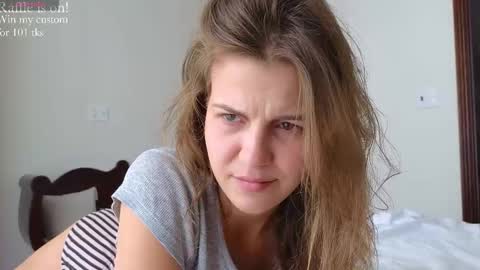 Snapshot of eli_sunshine chatting on February 11, 5:56 am ELI Stream on online show from February 11, 5:56 am