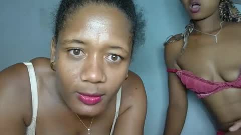 elia011 online show from January 24, 3:11 am