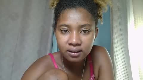 elia011 online show from February 22, 3:34 am