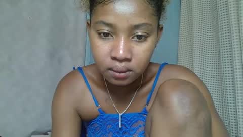 elia011 online show from February 23, 10:49 am