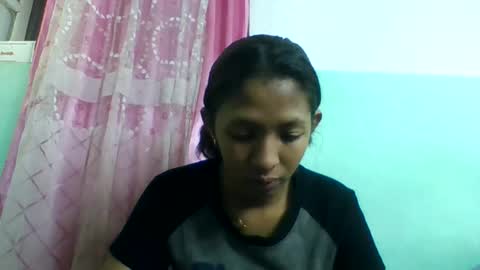 eliah193653 online show from May 19, 5:36 am