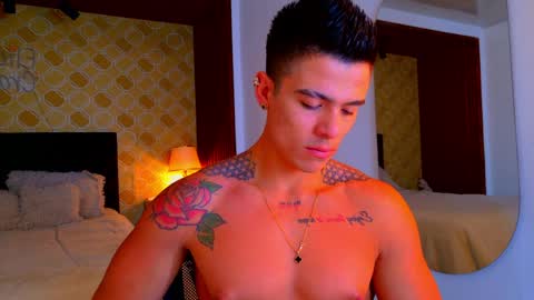 Elian online show from April 13, 6:35 pm