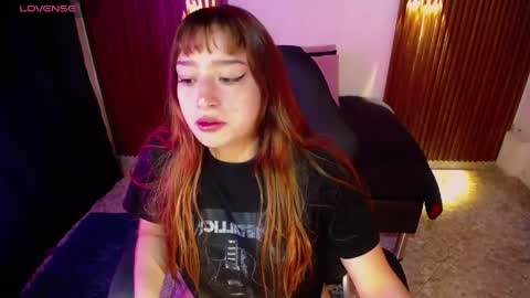 eliana_meaw online show from May 20, 2:45 pm