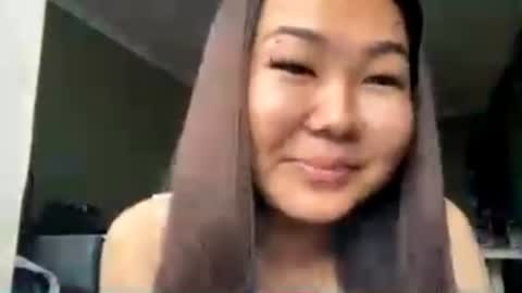 Snapshot of eliatrimmell chatting on July 13, 1:14 pm Hiko online show from July 13, 1:14 pm