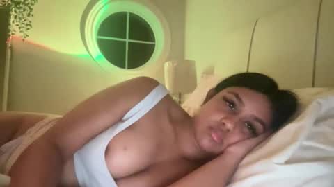 elibabyyy2 online show from March 18, 5:21 am