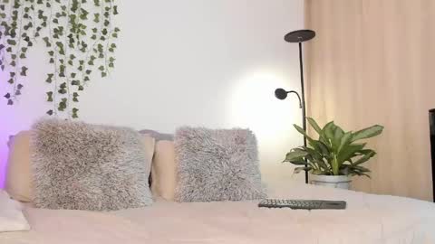 Eli online show from May 16, 1:13 am
