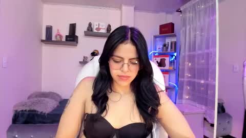 Eliie online show from February 10, 7:47 am