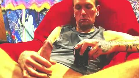 Snapshot of elijablue chatting on February 28, 9:36 am Elija Blue online show from February 28, 9:36 am