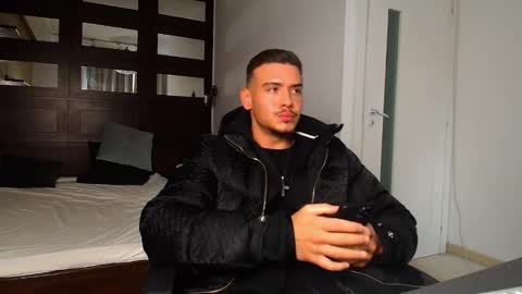 ElijahThorne online show from February 26, 10:36 am