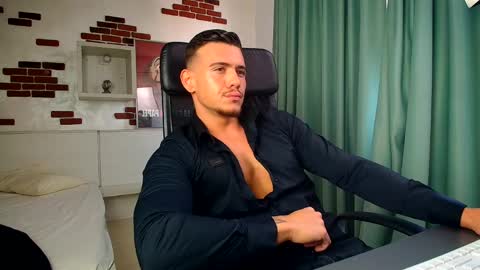 ElijahThorne online show from March 21, 9:03 am