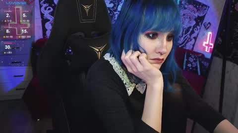 Snapshot of elika_kay chatting on March 8, 12:33 am MORE ME online show from March 8, 12:33 am