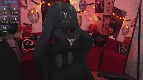  MORE ME   online show from October 17, 10:23 pm