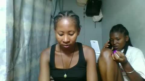 elina981 online show from February 5, 8:08 am