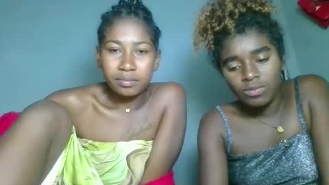 elina981 online show from March 9, 9:02 am