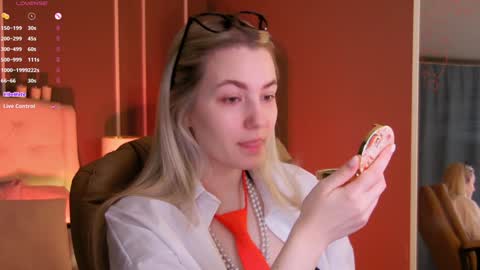 Elina online show from February 4, 1:13 am