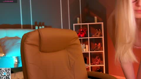 Elina online show from February 7, 1:04 am