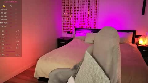 Elina online show from March 16, 4:51 am