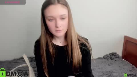 elina_x online show from May 14, 1:18 pm