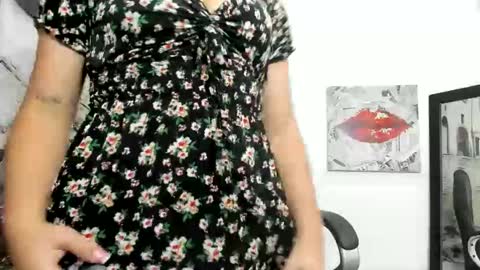 Elina  online show from November 12, 10:41 pm