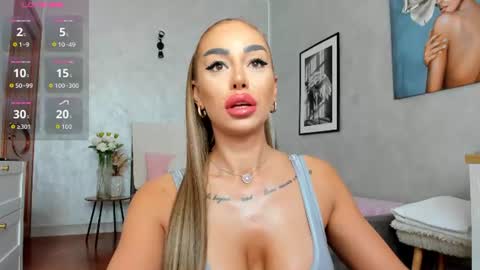 Elina online show from June 29, 6:19 am