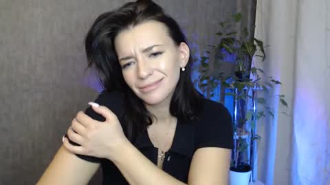 Snapshot of elinapretty chatting on January 24, 3:22 am Elina online show from January 24, 3:22 am