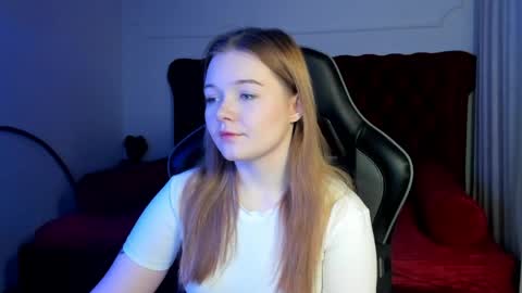 Snapshot of elinavale chatting on March 31, 5:13 pm elinavale online show from March 31, 5:13 pm