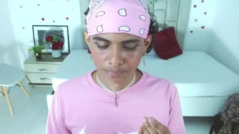 elio_fox online show from March 23, 5:44 am