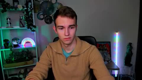 elion online show from March 24, 7:24 am