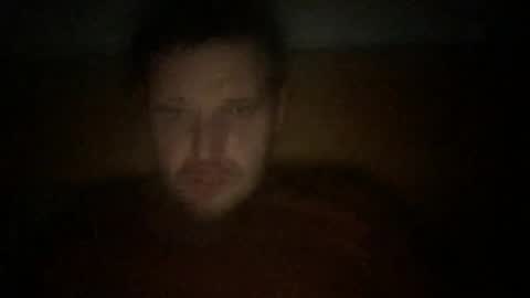 Snapshot of eliot26 chatting on December 25, 2:03 am e26 online show from December 25, 2:03 am