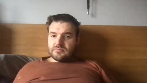 Snapshot of eliot26 chatting on December 29, 11:07 am e26 online show from December 29, 11:07 am