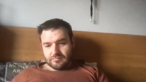 Snapshot of eliot26 chatting on January 1, 10:32 am e26 online show from January 1, 10:32 am