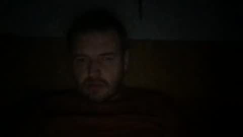 Snapshot of eliot26 chatting on January 2, 12:23 am e26 online show from January 2, 12:23 am