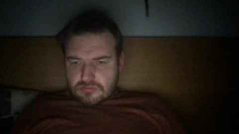 Snapshot of eliot26 chatting on January 5, 9:47 pm e26 online show from January 5, 9:47 pm