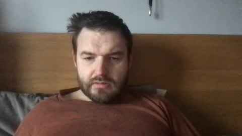 Snapshot of eliot26 chatting on January 19, 10:28 am e26 online show from January 19, 10:28 am