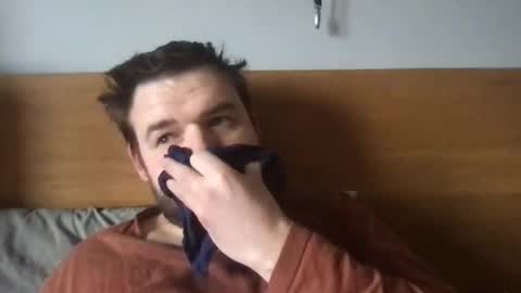 Snapshot of eliot26 chatting on January 23, 10:32 am e26 online show from January 23, 10:32 am