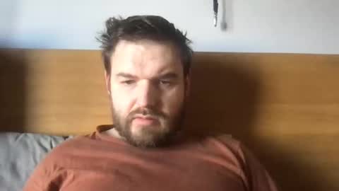 Snapshot of eliot26 chatting on January 25, 11:02 am e26 online show from January 25, 11:02 am