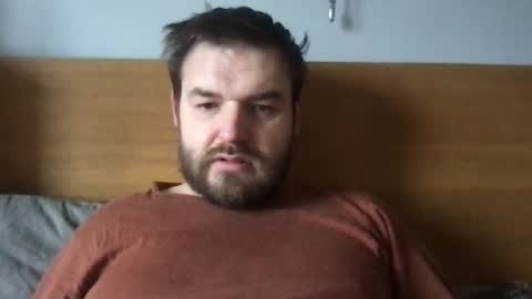 Snapshot of eliot26 chatting on January 26, 11:28 am e26 online show from January 26, 11:28 am
