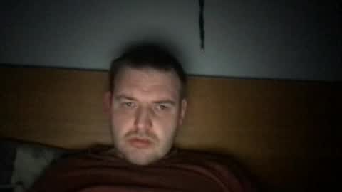Snapshot of eliot26 chatting on February 16, 9:48 pm e26 online show from February 16, 9:48 pm