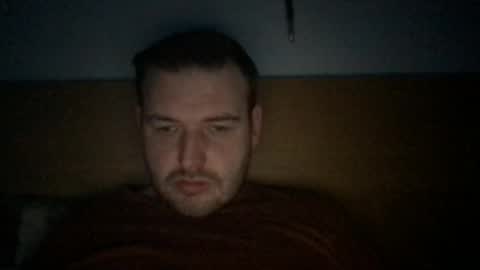 Snapshot of eliot26 chatting on February 23, 9:48 pm e26 online show from February 23, 9:48 pm