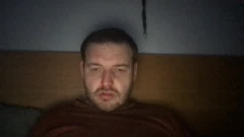 Snapshot of eliot26 chatting on February 28, 10:06 pm e26 online show from February 28, 10:06 pm