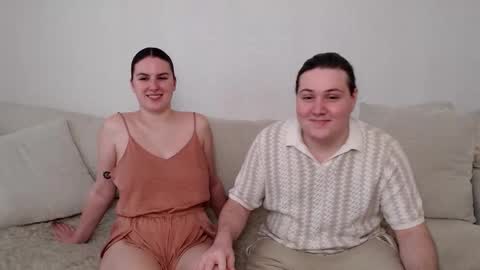 Snapshot of elipov6969 chatting on February 18, 1:18 pm Elipov6969 online show from February 18, 1:18 pm