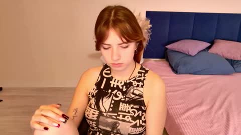 Snapshot of elis_bb chatting on February 24, 7:23 pm Elis bb online show from February 24, 7:23 pm