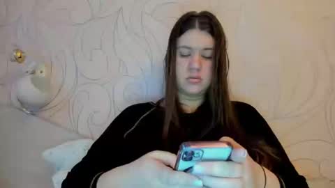 Aletta Oushen online show from February 8, 11:22 am