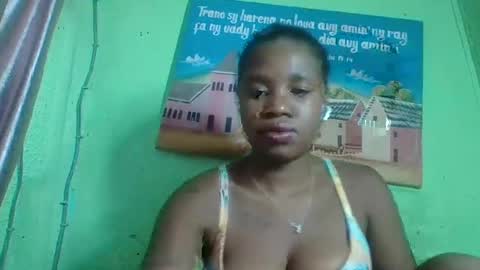 Snapshot of elisabeth2525 chatting on January 18, 5:26 pm elisabeth2525 online show from January 18, 5:26 pm