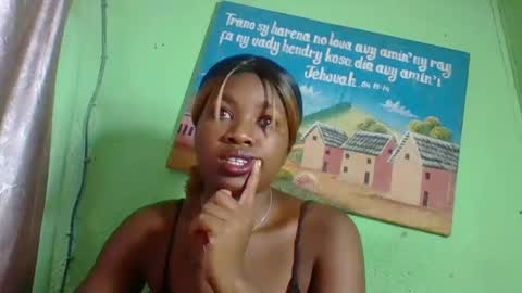 Snapshot of elisabeth2525 chatting on January 21, 6:45 pm elisabeth2525 online show from January 21, 6:45 pm