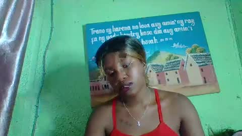 Snapshot of elisabeth2525 chatting on January 24, 5:53 pm elisabeth2525 online show from January 24, 5:53 pm