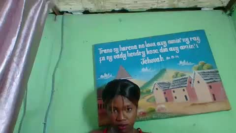 Snapshot of elisabeth2525 chatting on January 25, 6:01 am elisabeth2525 online show from January 25, 6:01 am