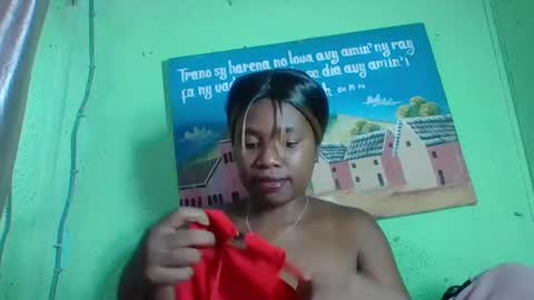 Snapshot of elisabeth2525 chatting on January 25, 9:57 am elisabeth2525 online show from January 25, 9:57 am