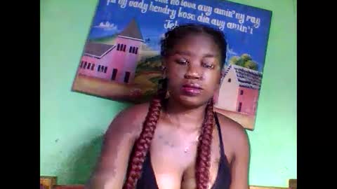 Snapshot of elisabeth2525 chatting on February 5, 9:15 am elisabeth2525 online show from February 5, 9:15 am